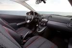 Mazda2 2010 года